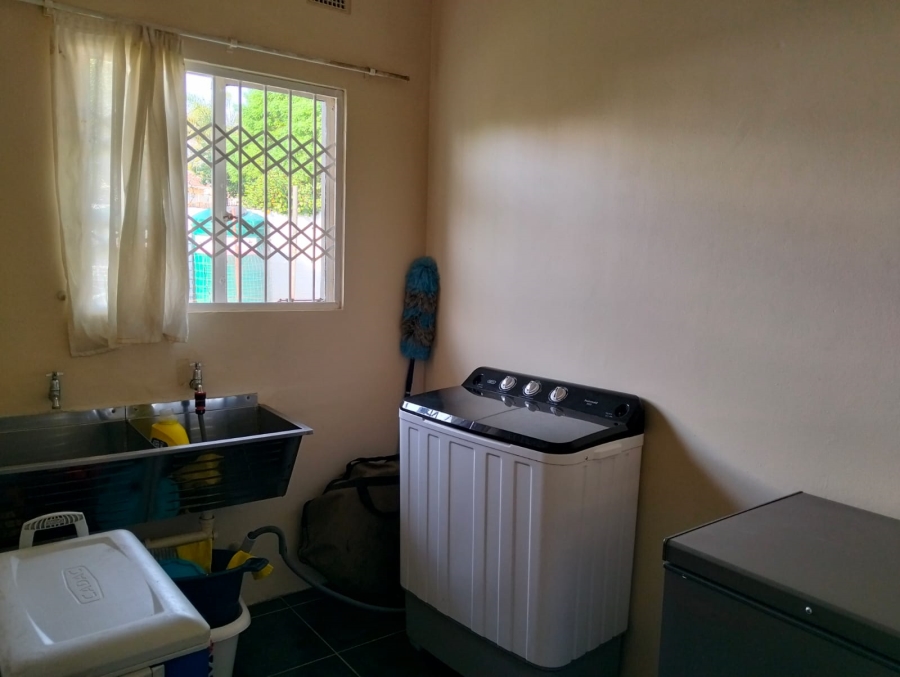 To Let 4 Bedroom Property for Rent in Fort Gale Eastern Cape